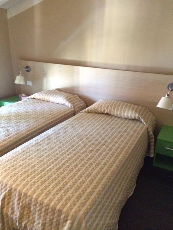 Affittacamere Sale E Pepe Cavaion Veronese Chambre photo